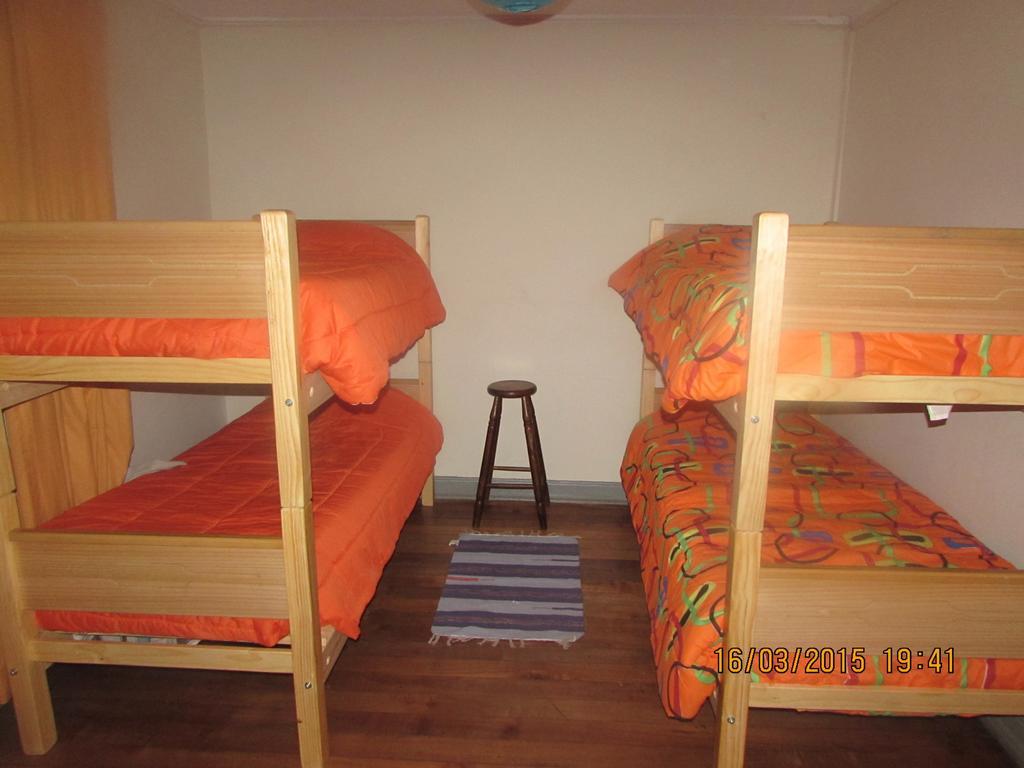 La Ruca Hostel Santiago Bilik gambar